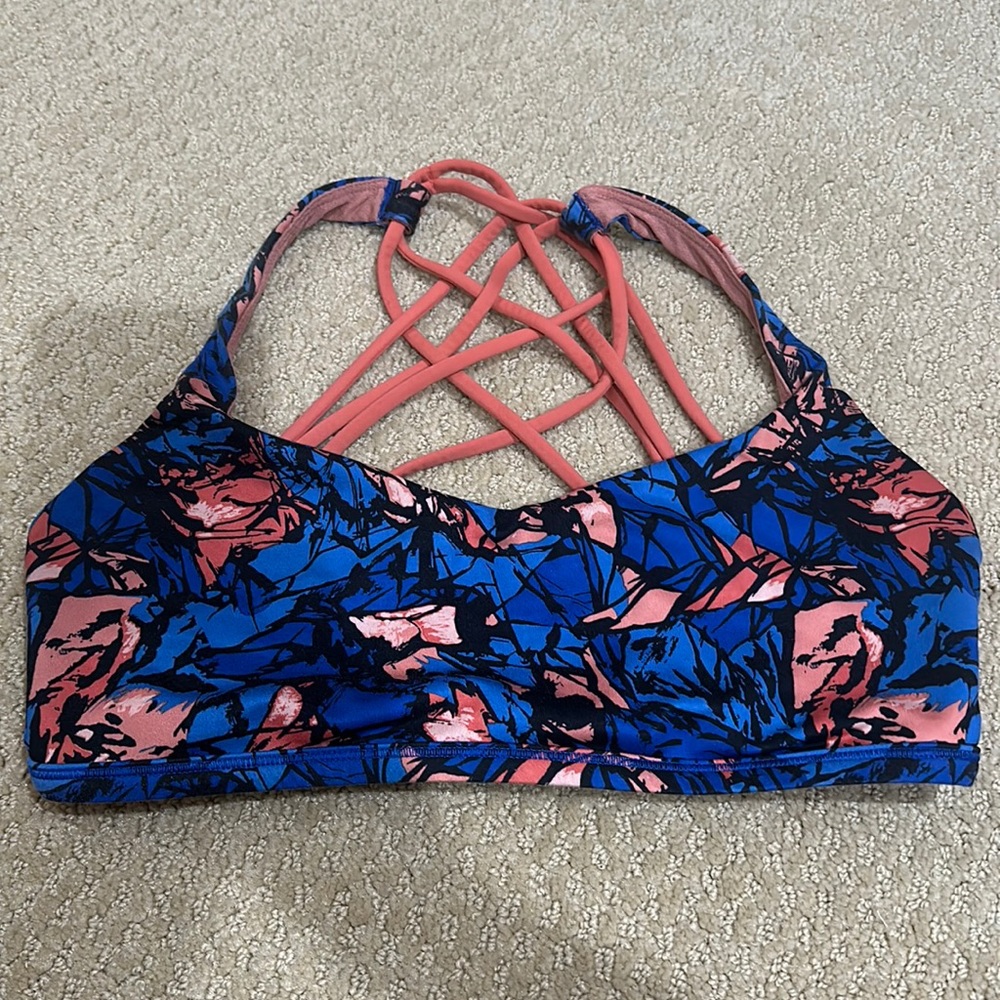 Lululemon abstract bra